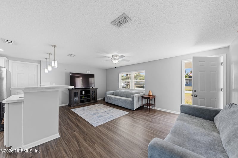 11515 Soforenko Dr, Jacksonville, FL 32218