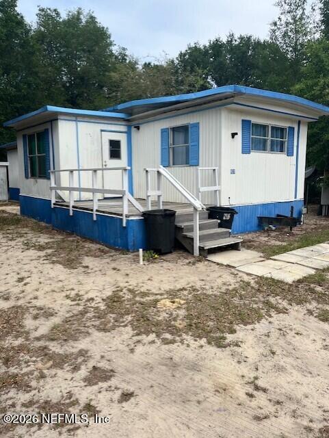 823 Janet Ave, Interlachen, FL 32148