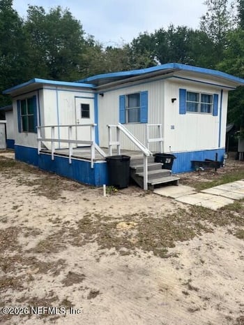 823 Janet Ave, Interlachen, FL 32148