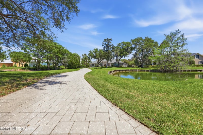 216 Clatter Bridge Rd, Ponte Vedra, FL 32081