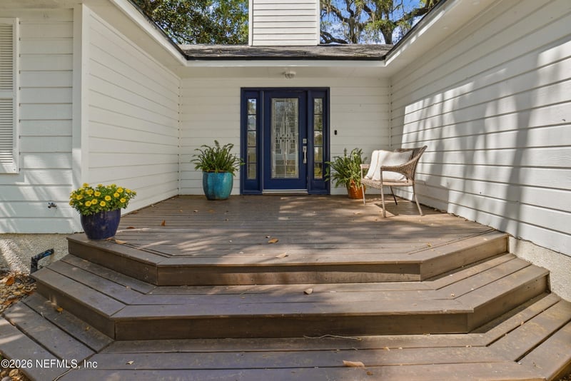 355 19th St, Atlantic Beach, FL 32233