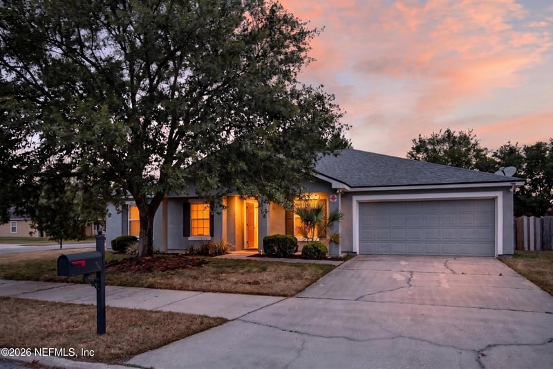 6413 Rising Sun Dr, Jacksonville, FL 32218