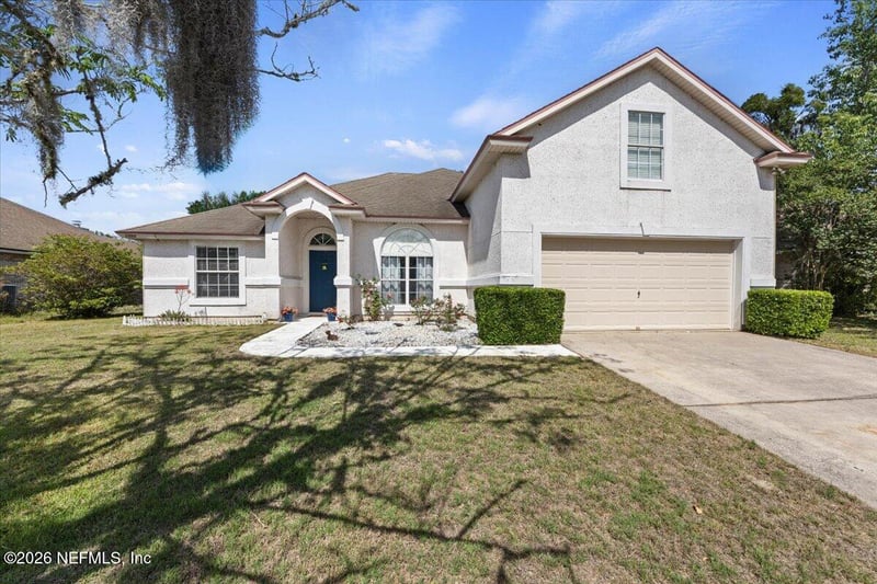 2303 Ravines Lake Rd, Middleburg, FL 32068