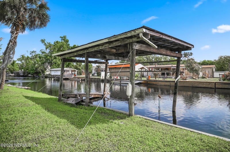 55716 Keith St, Astor, FL 32102