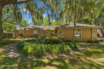 36 Swimming Pen Dr, Middleburg, FL 32068