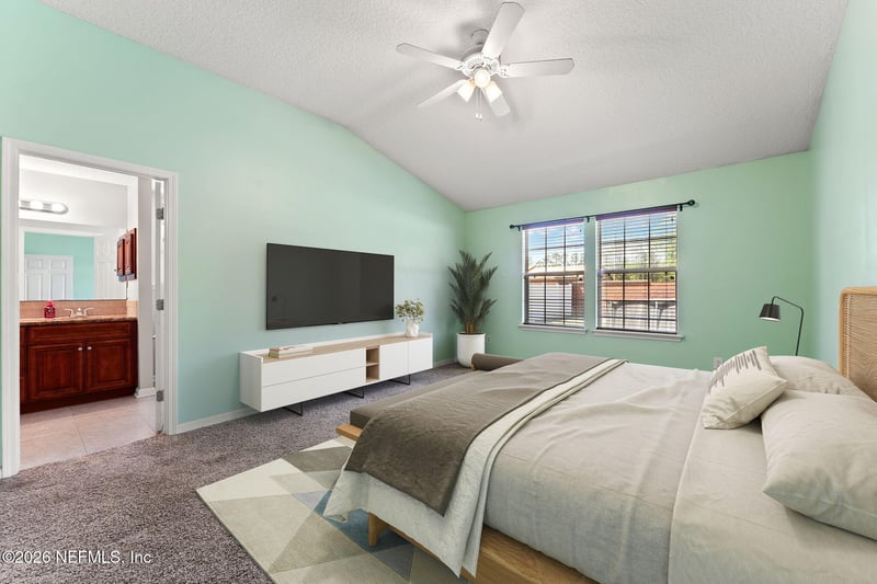 9251 Spider Lily Ln, Jacksonville, FL 32219