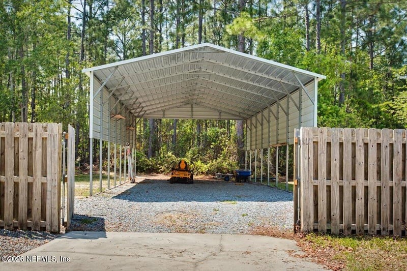 96235 Sweetbriar Ln, Yulee, FL 32097