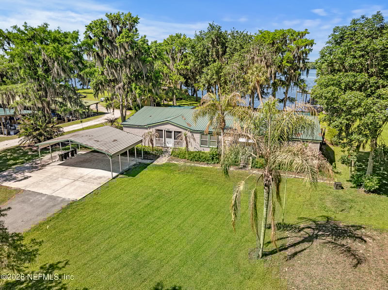 105 Lake George Dr, Georgetown, FL 32139