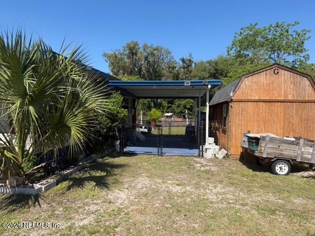 126 Golf Course Ln, Crescent City, FL 32112