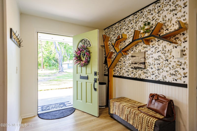 332 Whispering Woods Dr, Fleming Island, FL 32003