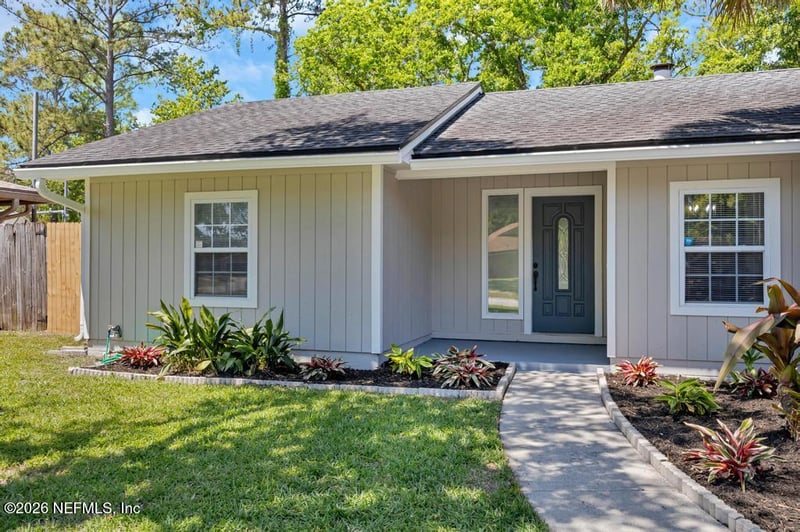 8330 Pepperwood Dr, Jacksonville, FL 32244