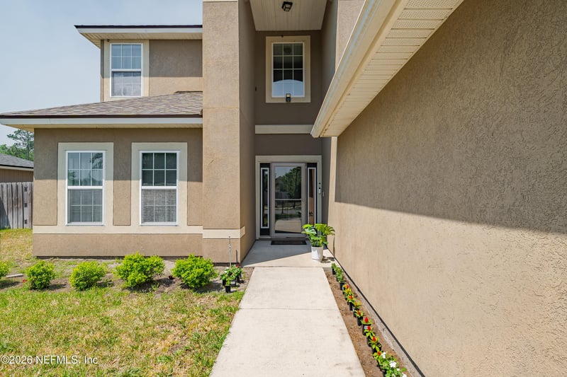 6054 Chestnut Gelding Ln, Jacksonville, FL 32234