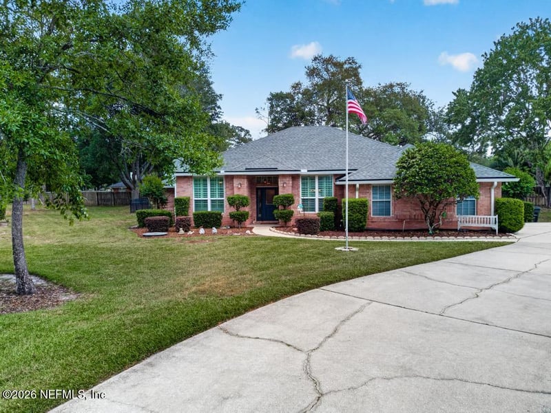 1525 Stratford Ct, St Johns, FL 32259