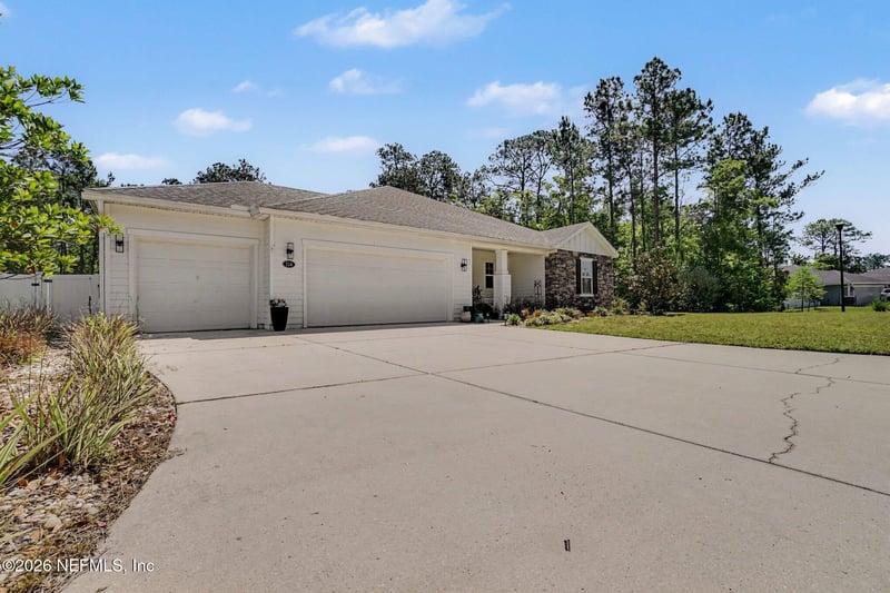 314 Flach Dr, Fruit Cove, FL 32259