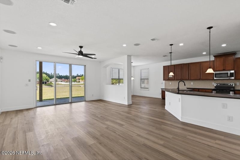 10917 Dancing Rabbit Ln, Jacksonville, FL 32210