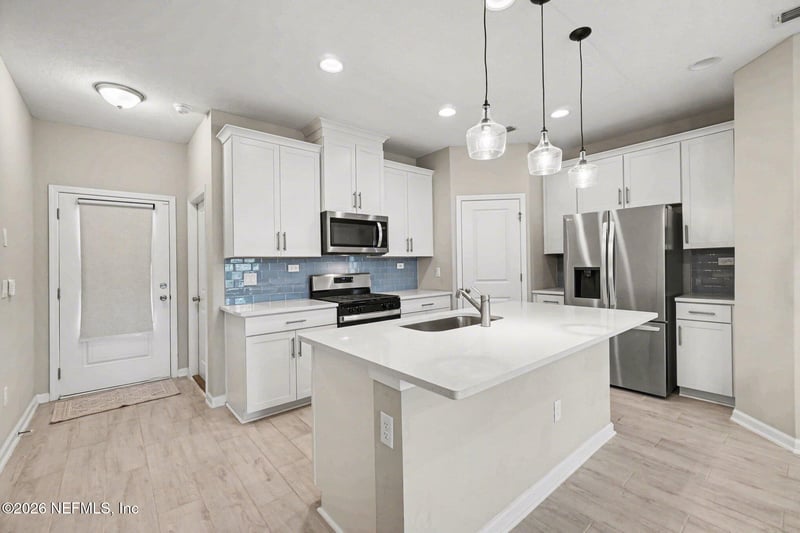 469 Brandon Lakes Dr, St Augustine, FL 32092