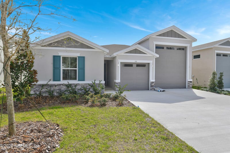 330 Alexandrite St, Deland, FL 32720