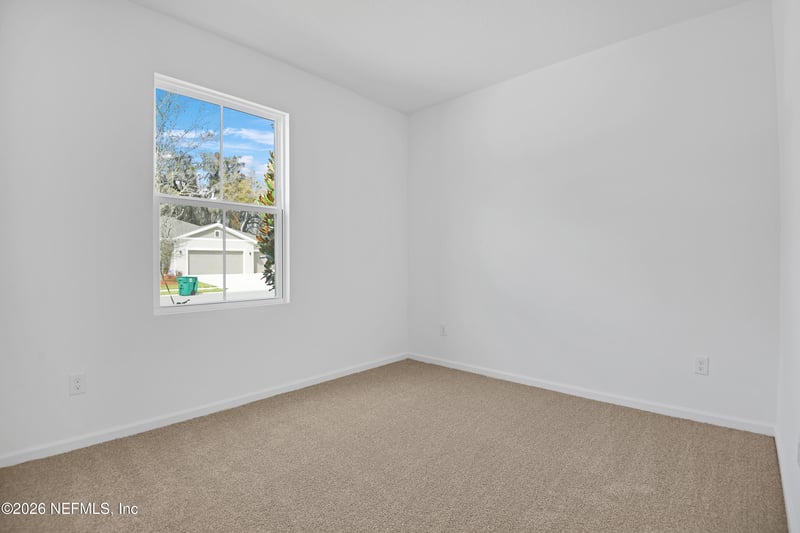 330 Alexandrite St, Deland, FL 32720