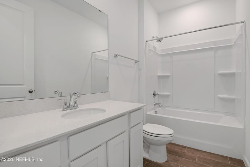 330 Alexandrite St, Deland, FL 32720