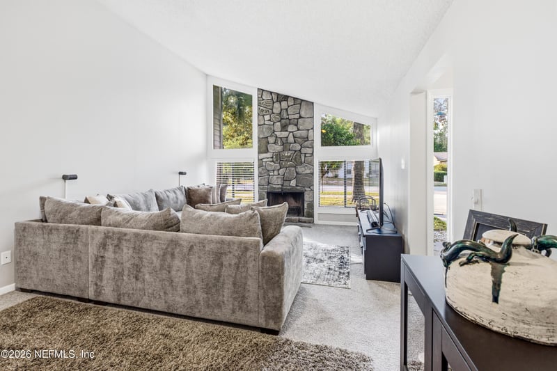 6686 Alisma Ln, Jacksonville, FL 32244