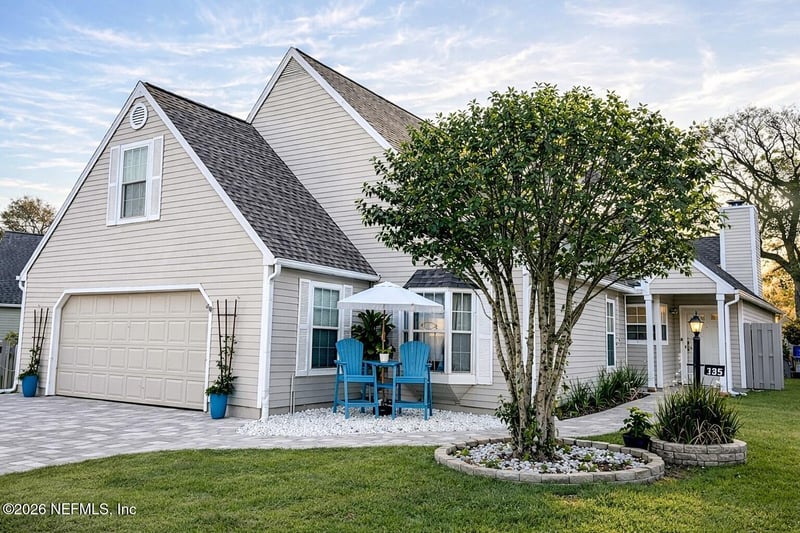 385 Village Dr, St Augustine, FL 32084