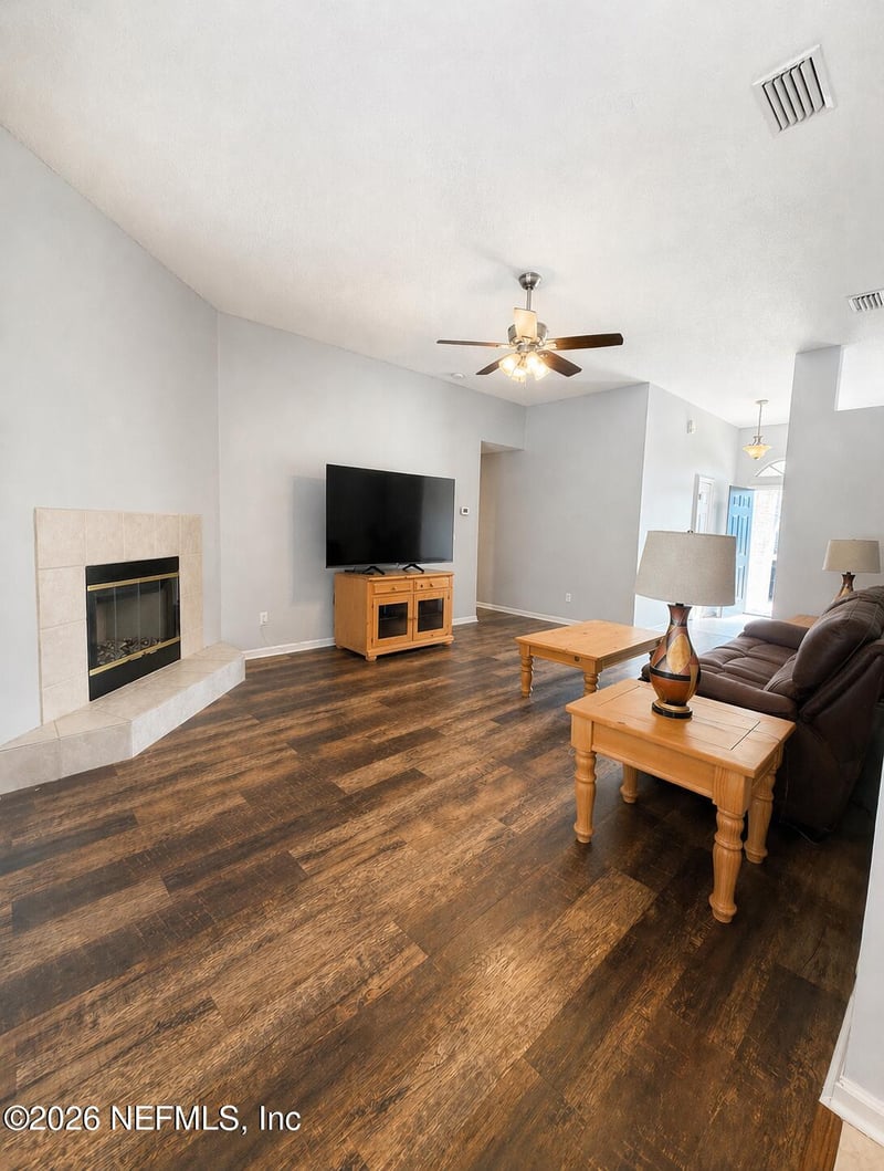 3109 Groveland Dr, Orange Park, FL 32065