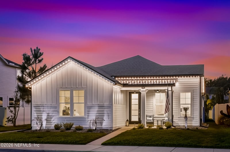 926 Orange Branch Trl, St Johns, FL 32259