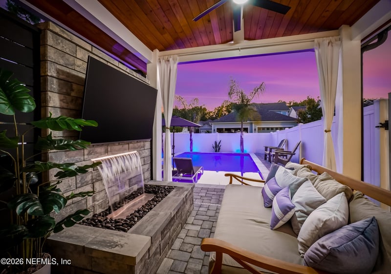 926 Orange Branch Trl, St Johns, FL 32259