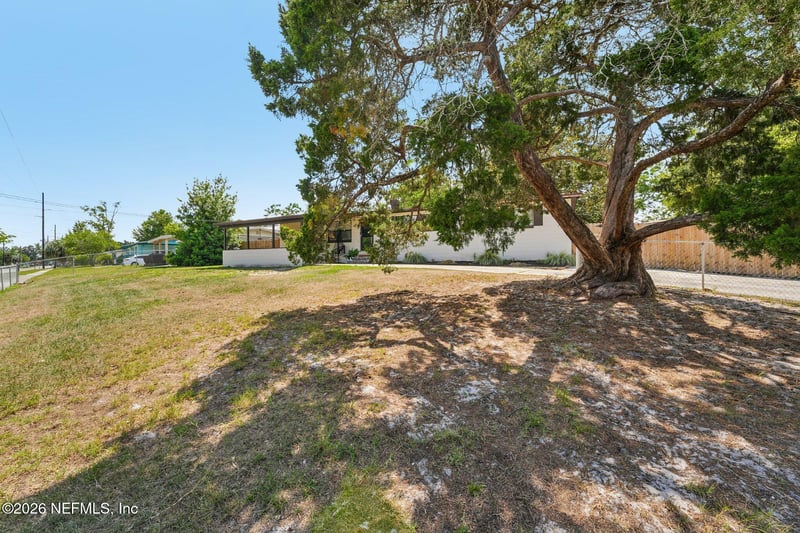 472 Sigsbee Rd, Orange Park, FL 32073