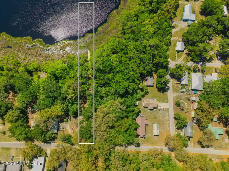 817 Randolph St, Crescent City, FL 32112