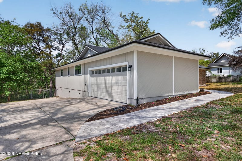 2118 Ivylgail Dr, Jacksonville, FL 32225