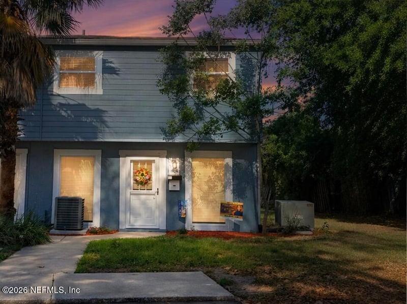 1918 Willowood Dr, Jacksonville, FL 32225
