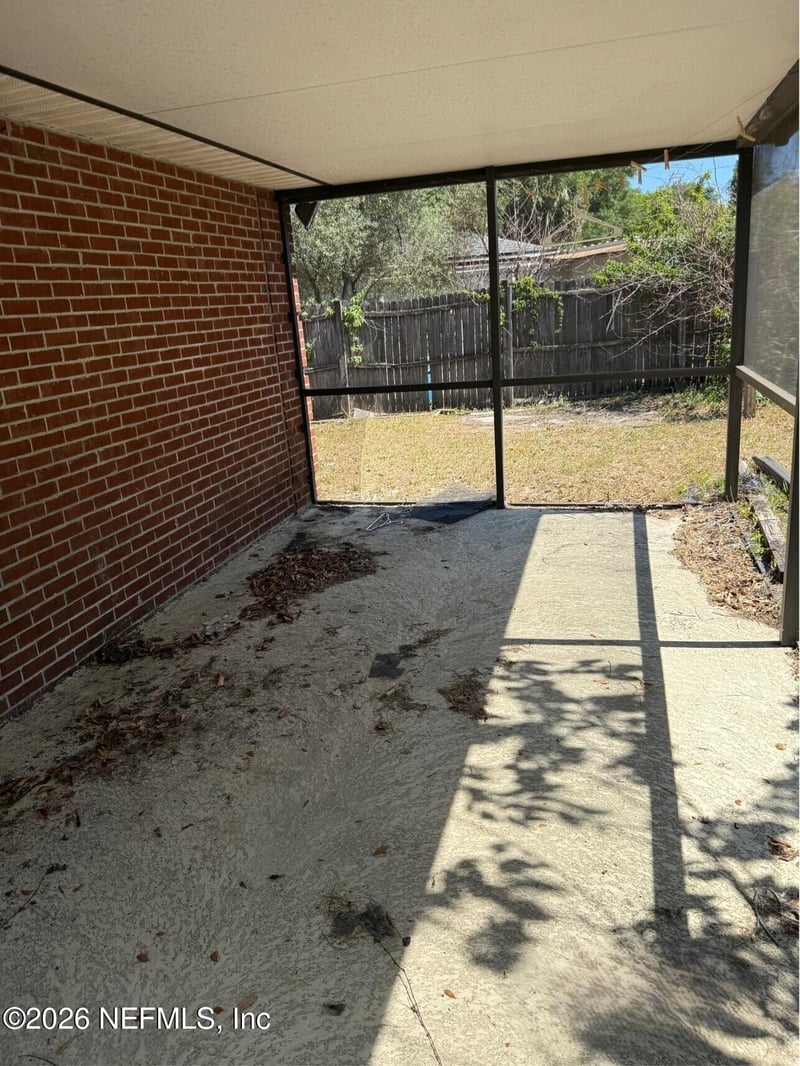 9136 Upstream Ct, Jacksonville, FL 32225