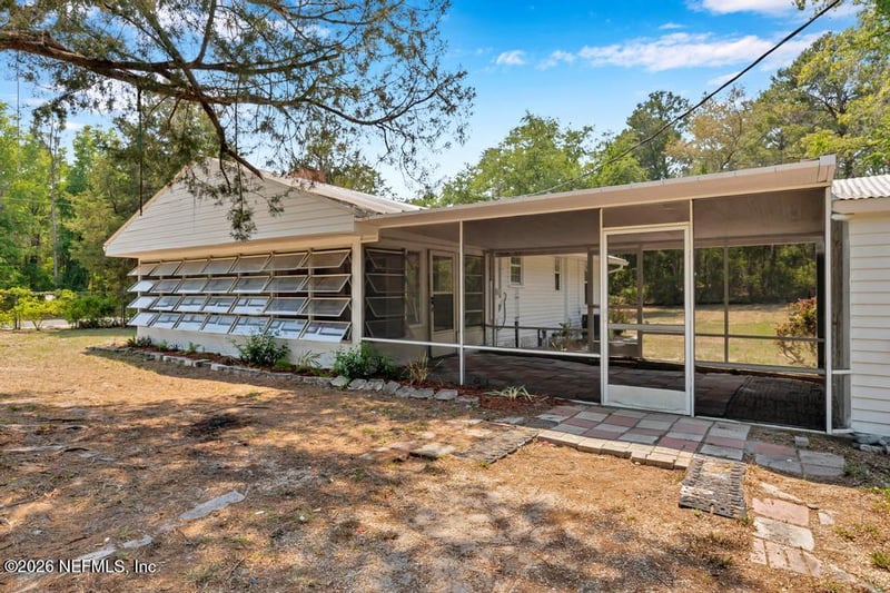 166 Hernando Dr, Florahome, FL 32140