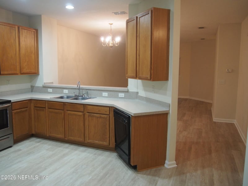 12301 Kernan Forest Blvd #1304, Jacksonville, FL 32225