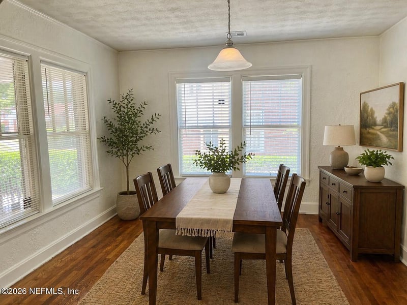 6503 Sapphire Dr, Jacksonville, FL 32208