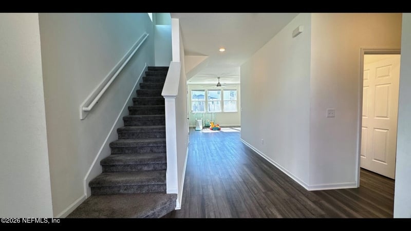 136 Peace River Rd, St Johns, FL 32259