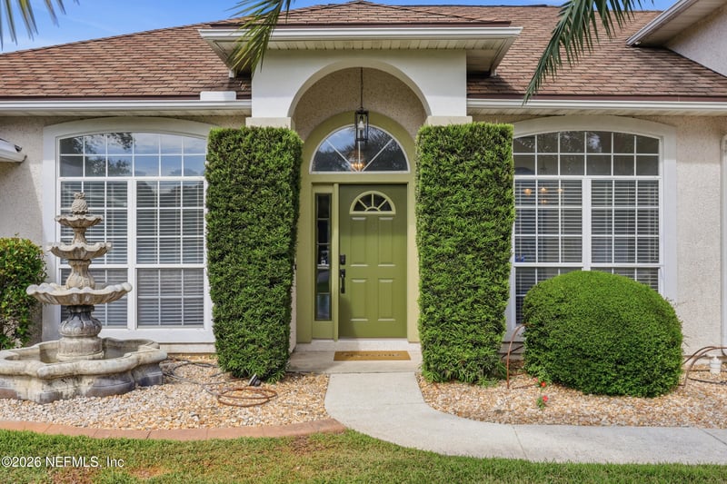 5255 Camelot Forest Dr, Jacksonville, FL 32258