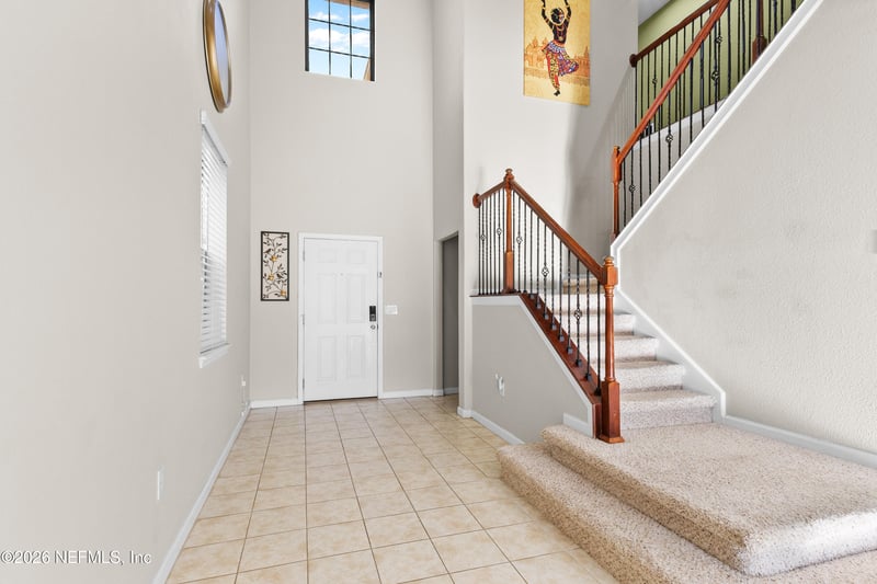 14135 Corrine Cir, Jacksonville, FL 32258