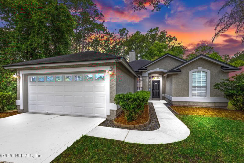 672 Lockwood Ln, St Johns, FL 32259