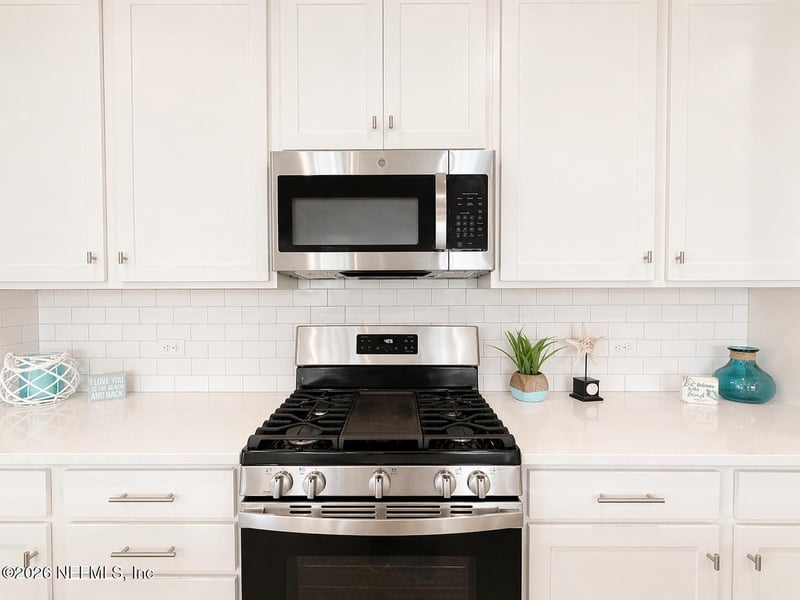 41 Seasons Ct, St Augustine, FL 32092