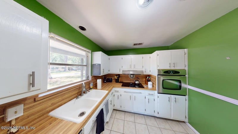 8114 Naranja Dr, Jacksonville, FL 32217