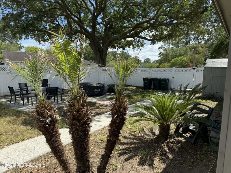 1829 Ashmore Green Dr, Jacksonville, FL 32246