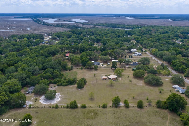 85330 Airplane Ln, Yulee, FL 32097