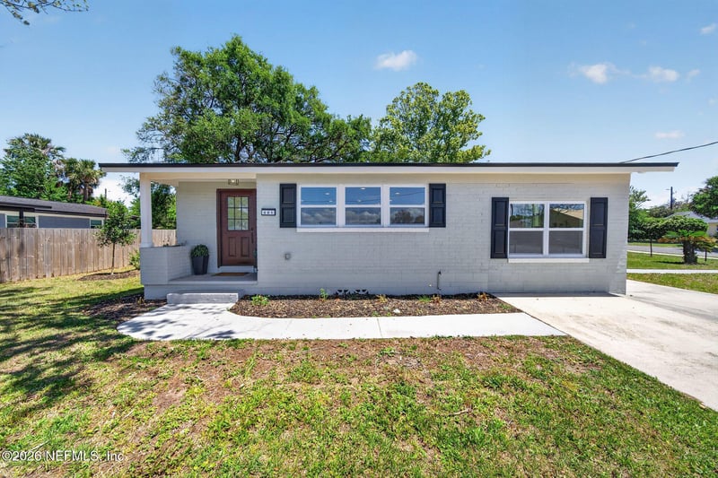 401 Skate Rd, Atlantic Beach, FL 32233