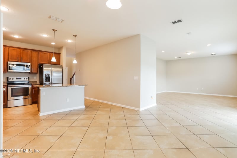 574 Glendale Ln, Orange Park, FL 32065