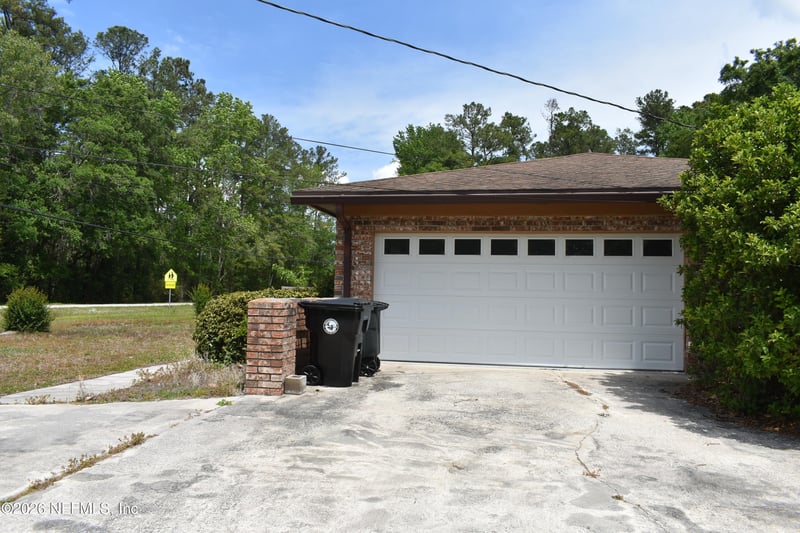 579 Tara Farms Dr, Middleburg, FL 32068