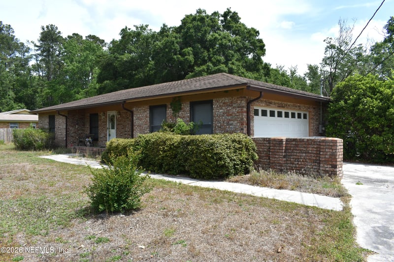 579 Tara Farms Dr, Middleburg, FL 32068