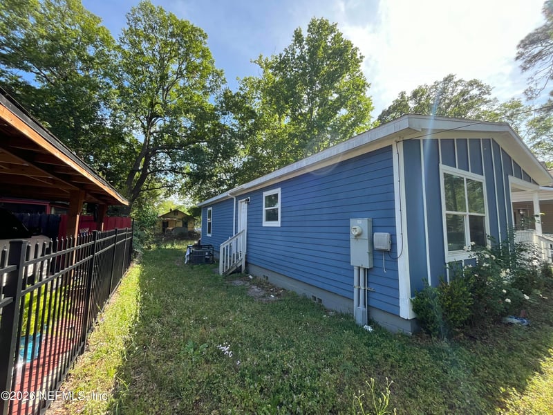 1958 Morehouse Rd, Jacksonville, FL 32209