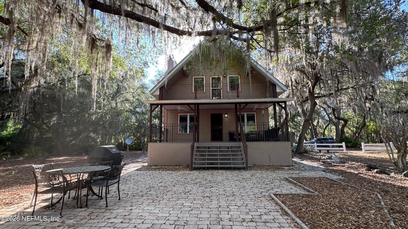 150 Indian Lakes Rd, Hawthorne, FL 32640